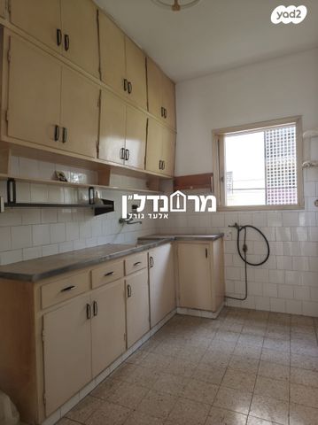 דירה, העצמאות, הרצליה