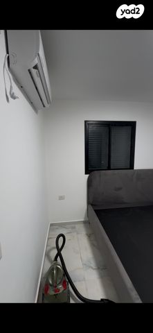 דירה, נגבה, בת ים