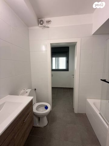 דירה, דרך ארץ, עיר היין, אשקלון