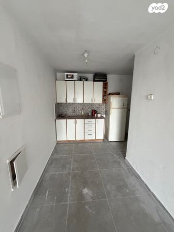 דירה, צה"ל, בר יהודה, פתח תקווה