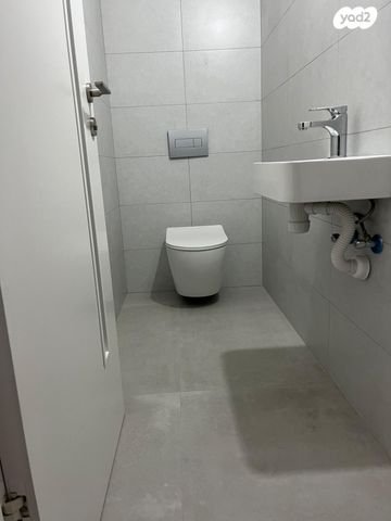 דירה, הניצנים, מרכז, הרצליה