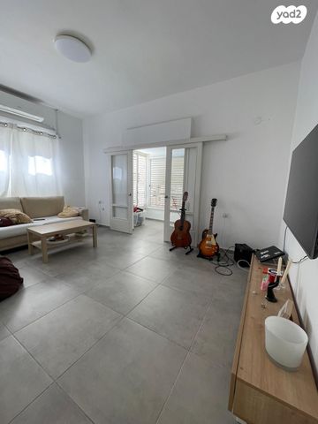 שדרת התמרים 