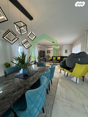 דירה, דרך בן גוריון, שכונת בן גוריון, מרכז העיר ג', רמת גן