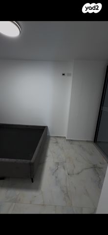 דירה, נגבה, בת ים