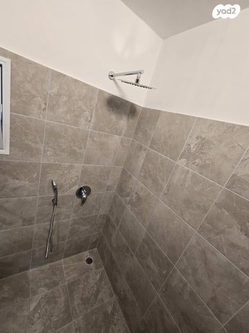 דירה, דרור 32, רמב"ם, ראשון לציון