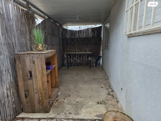 דירת גן, הכלנית, גני יוחנן, גני יוחנן