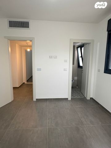 דירה, הגפן, קרית מלאכי