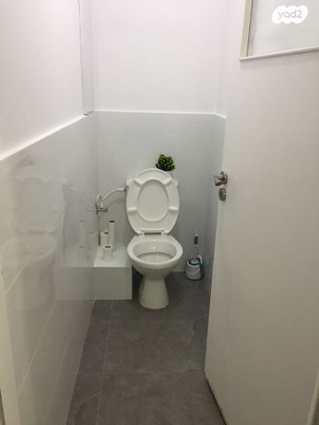 דירה, התלמוד, שכונה ד', באר שבע