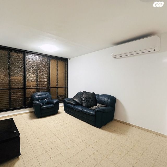 שדרות משה שרת 71