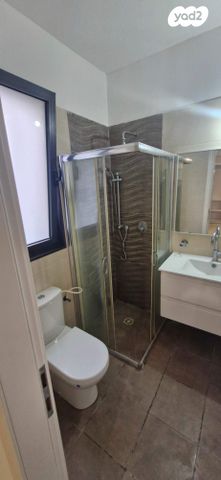 דירה, עזר וייצמן, מתחם 1200, הוד השרון