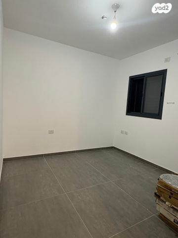 דירה, הגפן, קרית מלאכי