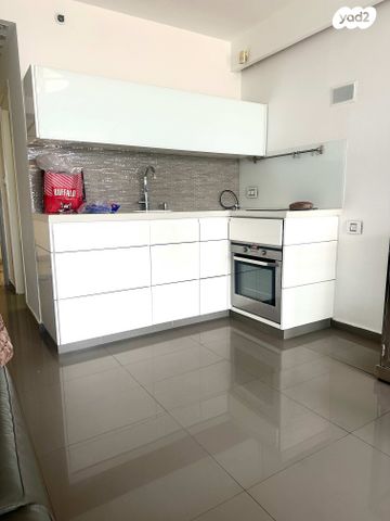 דירה, גלילות, תל אביב יפו