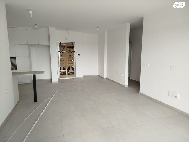 דירה, יפה ירקוני, אור יהודה