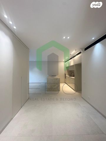 דירת גן, משה דיין, אזור הבילויים, רמת גן