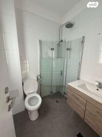 דירה, דרך ארץ, עיר היין, אשקלון