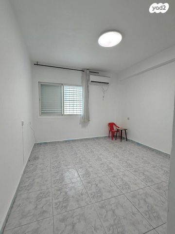 דירה, תבור 6, קרית ים ד', קרית ים