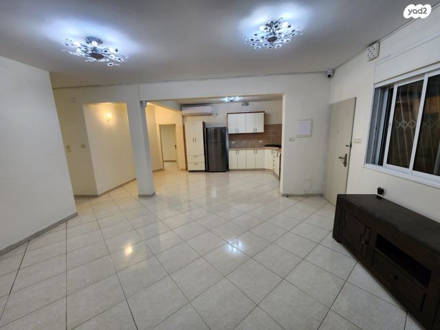 דירת גן, אשרמן, רמת הטייסים, תל אביב יפו