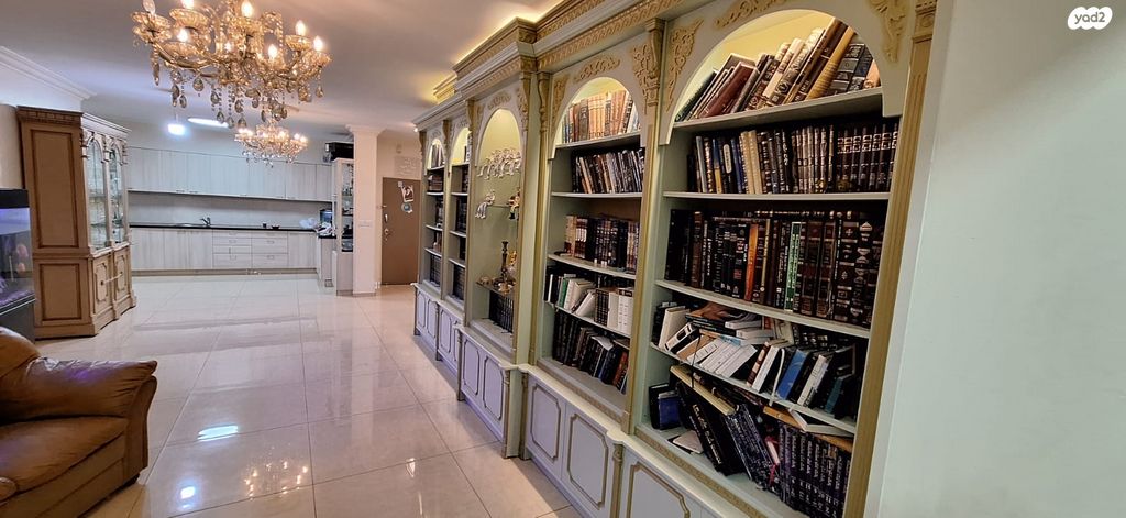 דירת גן, רמות, ירושלים