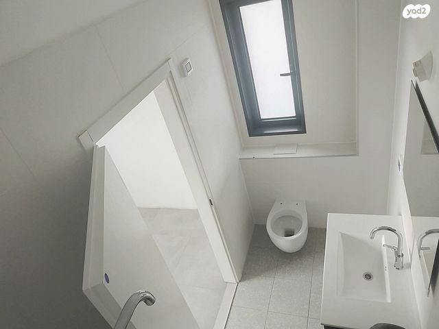 דירה, יפה ירקוני, אור יהודה