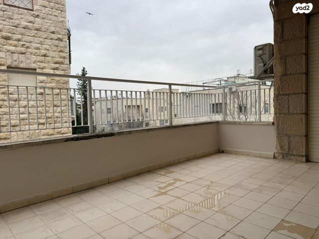 דירה, זאב ז'בוטינסקי, טלביה, קוממיות, ירושלים