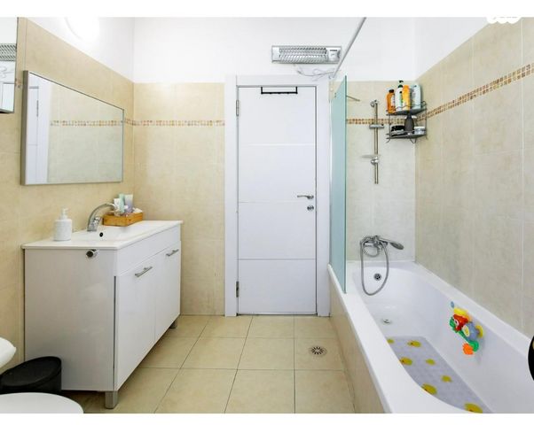 דירה, יהושע שטמפפר, כפר אברהם, פתח תקווה