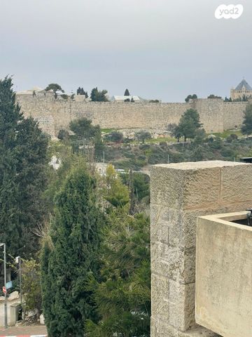 גג/ פנטהאוז, ממילא, ירושלים