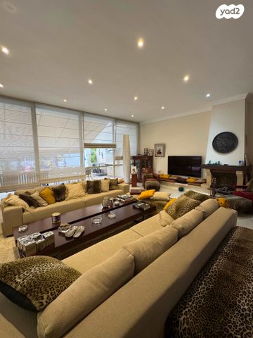 בית פרטי/ קוטג', הרצליה