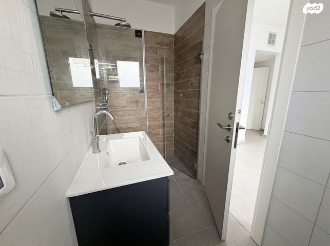 דירה, מרכז פרדס חנה, פרדס חנה כרכור