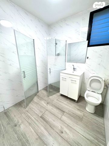 דירת גן, שדרות חכמי ישראל 100, שפירא, תל אביב יפו