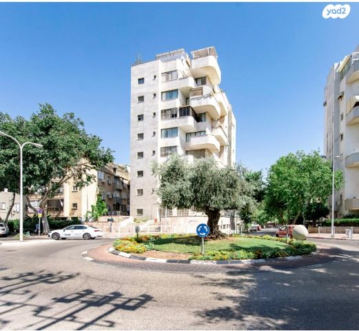 יהושע שטמפפר 