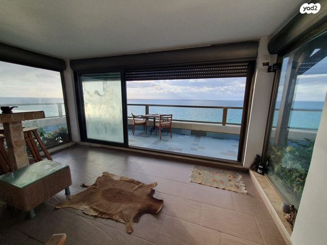 סאבלט, דרך בן גוריון 77, עצמאות יוספטל, בת ים