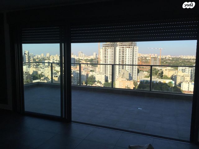 גג/ פנטהאוז