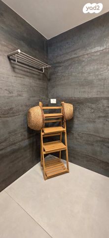 דירת גן, שיכון עובדים, טבריה