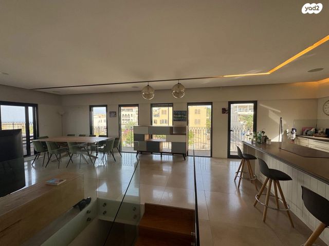 גג/ פנטהאוז, מרגוע, עג'מי, גבעת העליה, תל אביב יפו