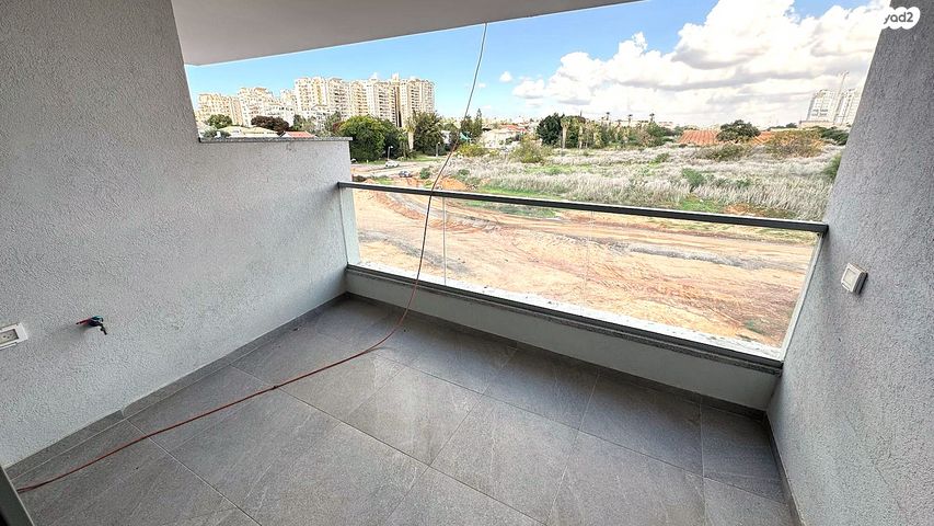 דירה, יסוד המעלה, שאר העיר, הוד השרון