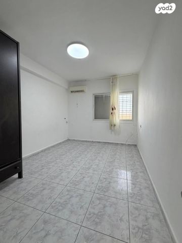 דירה, תבור 6, קרית ים ד', קרית ים