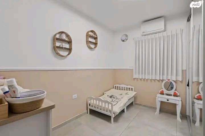 גג/ פנטהאוז, משה רינת, קרית רבין, חולון