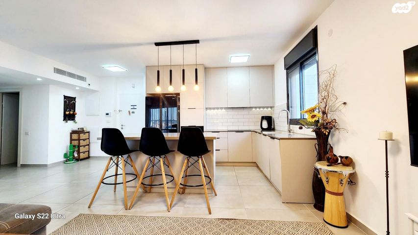 גג/ פנטהאוז, משה רינת, קרית רבין, חולון