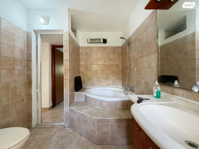 דירת גן, מרכז העיר, סביניה, הוותיקה, קרית ביאליק