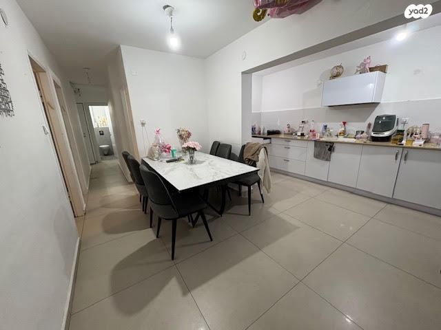 דירה, רמת הגולן, קרית שרת מזרח, חולון