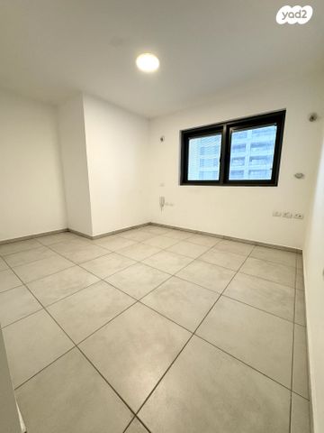 דירה, אמנון ליפקין שחק 8, רמת הדר, גבעת שמואל