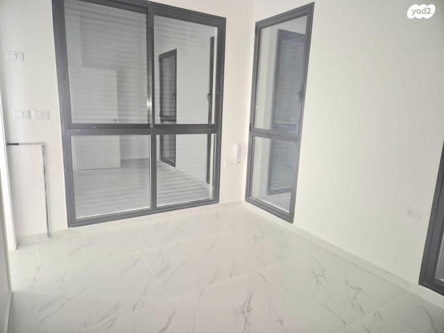 דירה, קהילת ורשה 45, הדר יוסף, תל אביב יפו