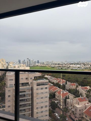 דירה, יצחק שמיר, רמת הדר, גבעת שמואל