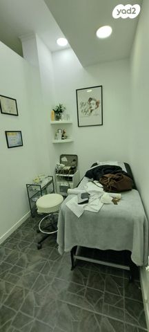 חנויות/ שטח מסחרי, דרום מערב ותיק, בת ים