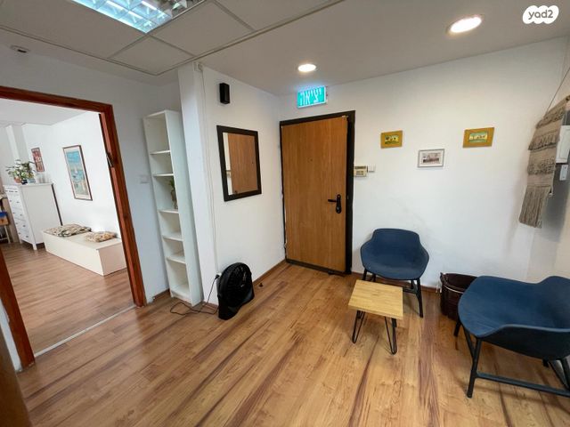 משרדים, החשמונאים 99, גני שרונה, קרית הממשלה, תל אביב יפו