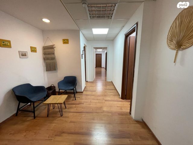 משרדים, החשמונאים 99, גני שרונה, קרית הממשלה, תל אביב יפו