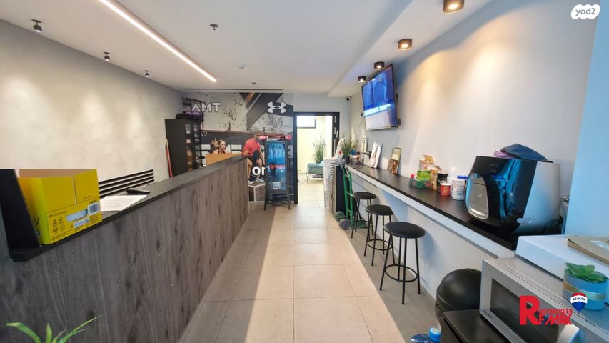 משרדים, הלוחמים 53, תל גיבורים, חולון