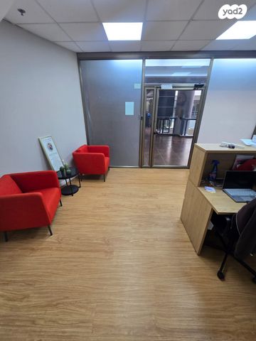 משרדים, יוסף לישנסקי 27, מב"ת מערב, אזור תעשייה חדש, ראשון לציון