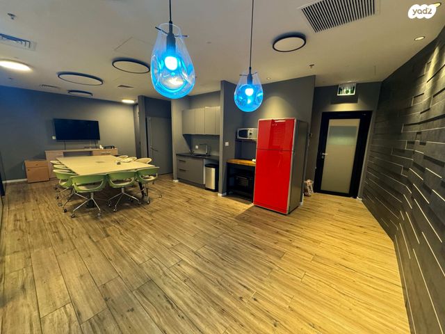 משרדים, דרך מנחם בגין 150, מונטיפיורי, הרכבת, תל אביב יפו