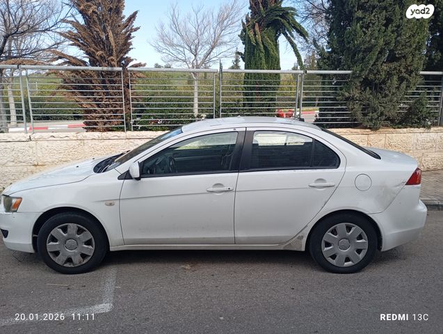 מיצובישי לנסר